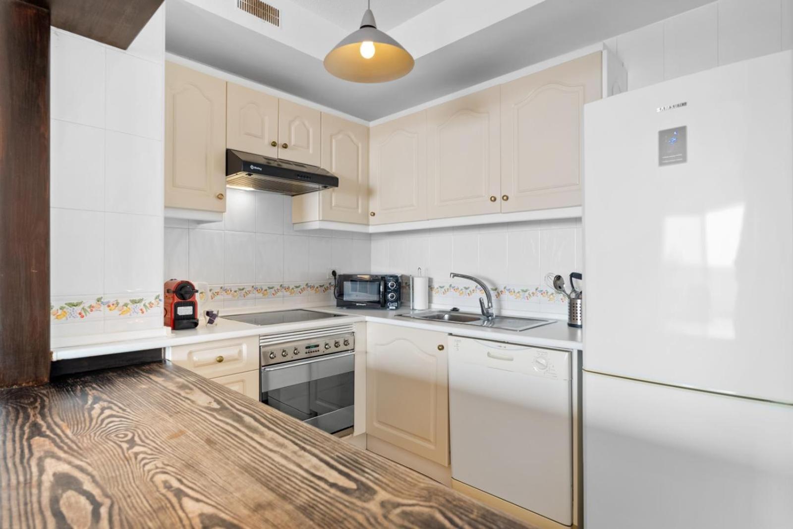 Roque Del Conde Aragon Apartment Адехе Екстериор снимка