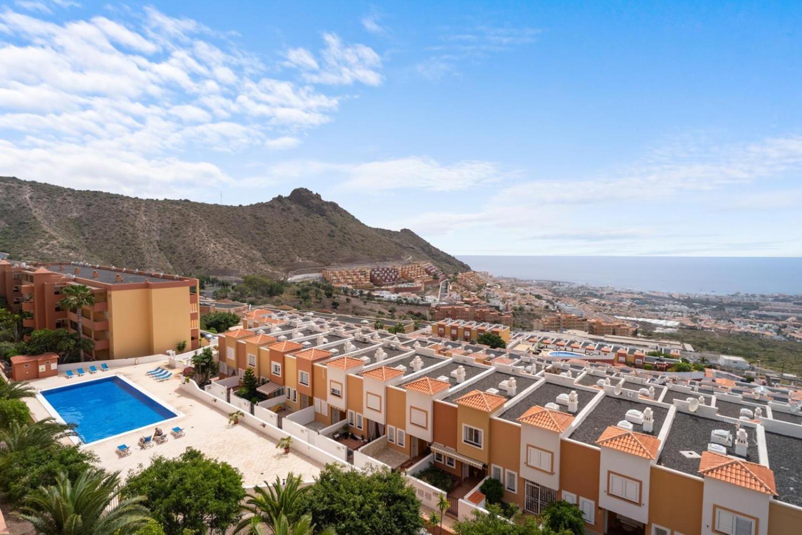 Roque Del Conde Aragon Apartment Адехе Екстериор снимка